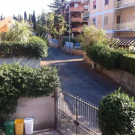 B&B - Homesweetrome Oda ve Kahvaltı
